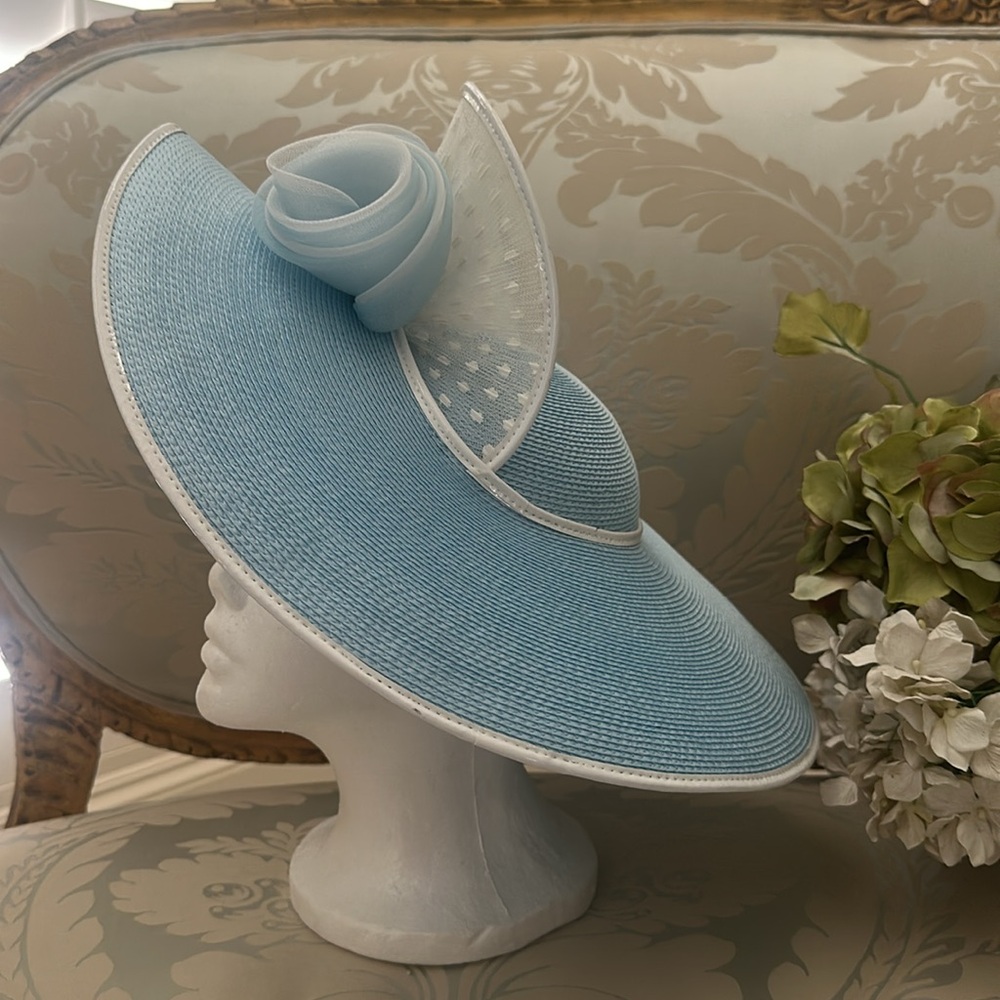 Gorgeous light blue summer church hat, Kentucky derby hat - Picture 2 of 13